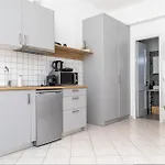Mary Jo's Apartament *